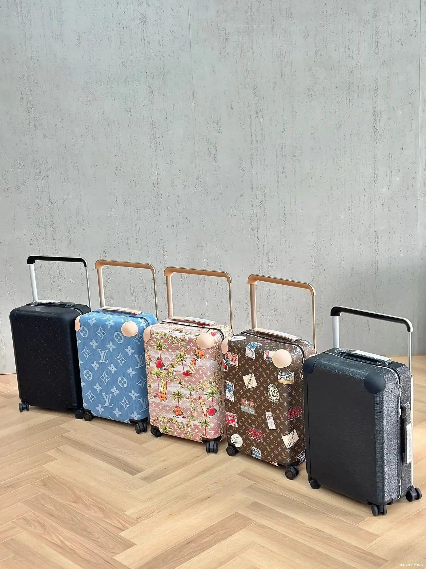 37L 55 CUSTOM HORIZON SUITCASE CABIN CANVAS 0528